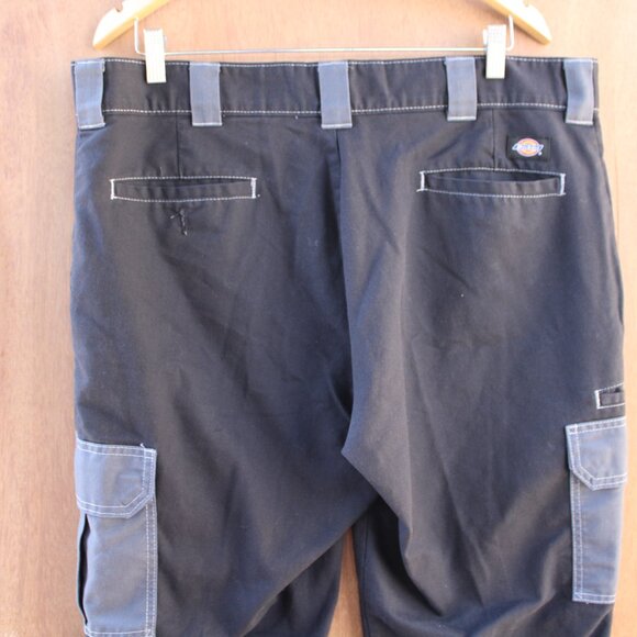 Dickies Men’s Slim Straight Work Pants 38x30 Black w/ Grey Cargo Pockets - Picture 6 of 6